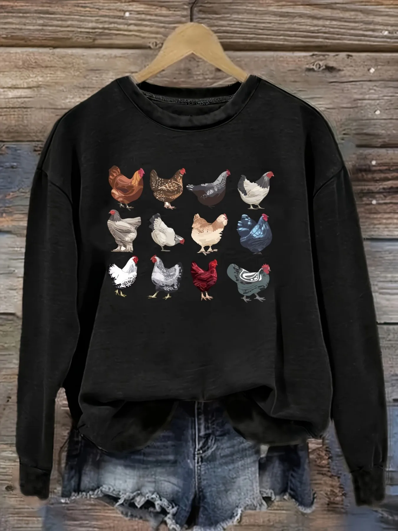 Women's Casual Long Sleeve Crew Neck T-Shirt Colorful Chicken Breed Illustration Print Design, Round Neck Women's Clothing, Machine Washable, Slightly Elastic, Loose Fit, Spring Autumn Winter Women's T-Shirt, Halloween Costume Outfit