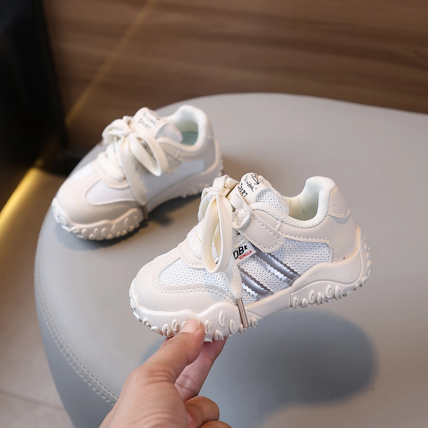 New Style Casual Fashionable Sports Shoes Unisex Kids Soft Bottom Breathable Versatile Slip-ons Baby Anti-slip Crawler Shoes