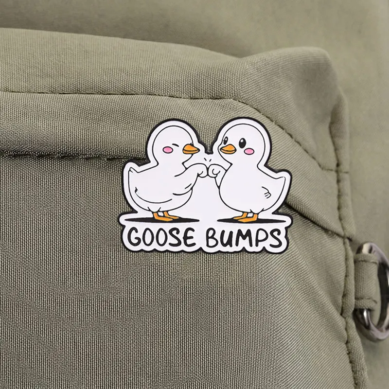 Lustiges Vogel-Fauststoß-Emaille-Abzeichen, Cartoon-Tier-Pin, Legierungsbrosche, Reversnadel, Rucksack-Schmuck, Geschenk für Freunde – Detail 3