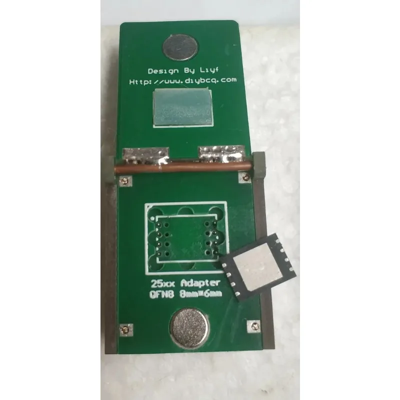 QFN8 Flip Burning Adapter WSON8 8mm*6mm Universal QFN8 to DIP8 WSON8 to DIP8 Conversion Module For Chip Programmer Burn Test Use
