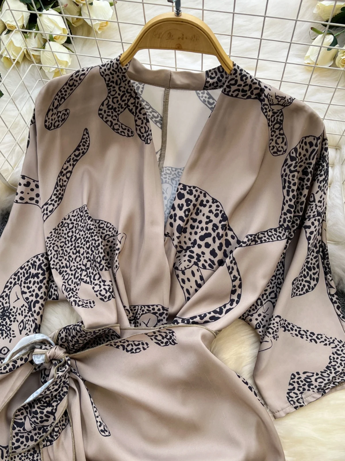 Vestido Estilo Casual para Mujer, Verano 2024, Nuevo, E, Estampado, Satinado, Cintura Ajustada, Falda Midi en Línea A,...