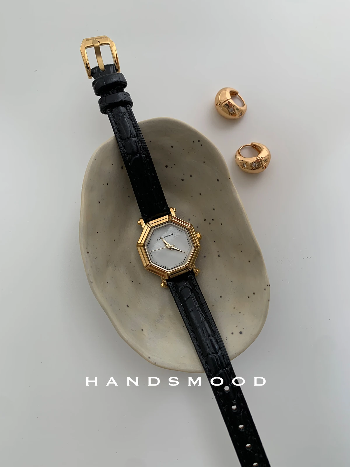 

Elegant ladies' watchoctagonal dial fashionable and elegant highend leather versatile ladies' quartz watch ladies' highend watch