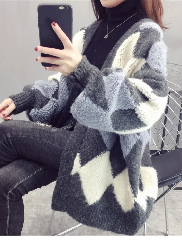 Autumn Korean New Loose Checkered Button Sweaters Winter Woman Warm Sweater Over Sized Street Wear Long Sleeve Plaid Cardigans