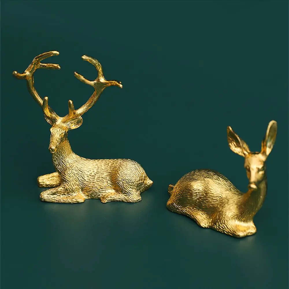 1 Pair Elk Deer Statue Nordic Ornament Art Figurine Vintage Golden Handicraft Table Decoration Photo Props Home Gift