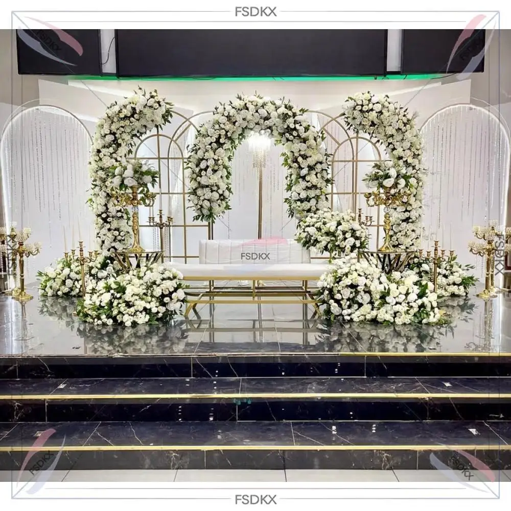 

Decoration Background Gold New Design Arrival Metal Wedding Backdrop for Wedding Event Decoration