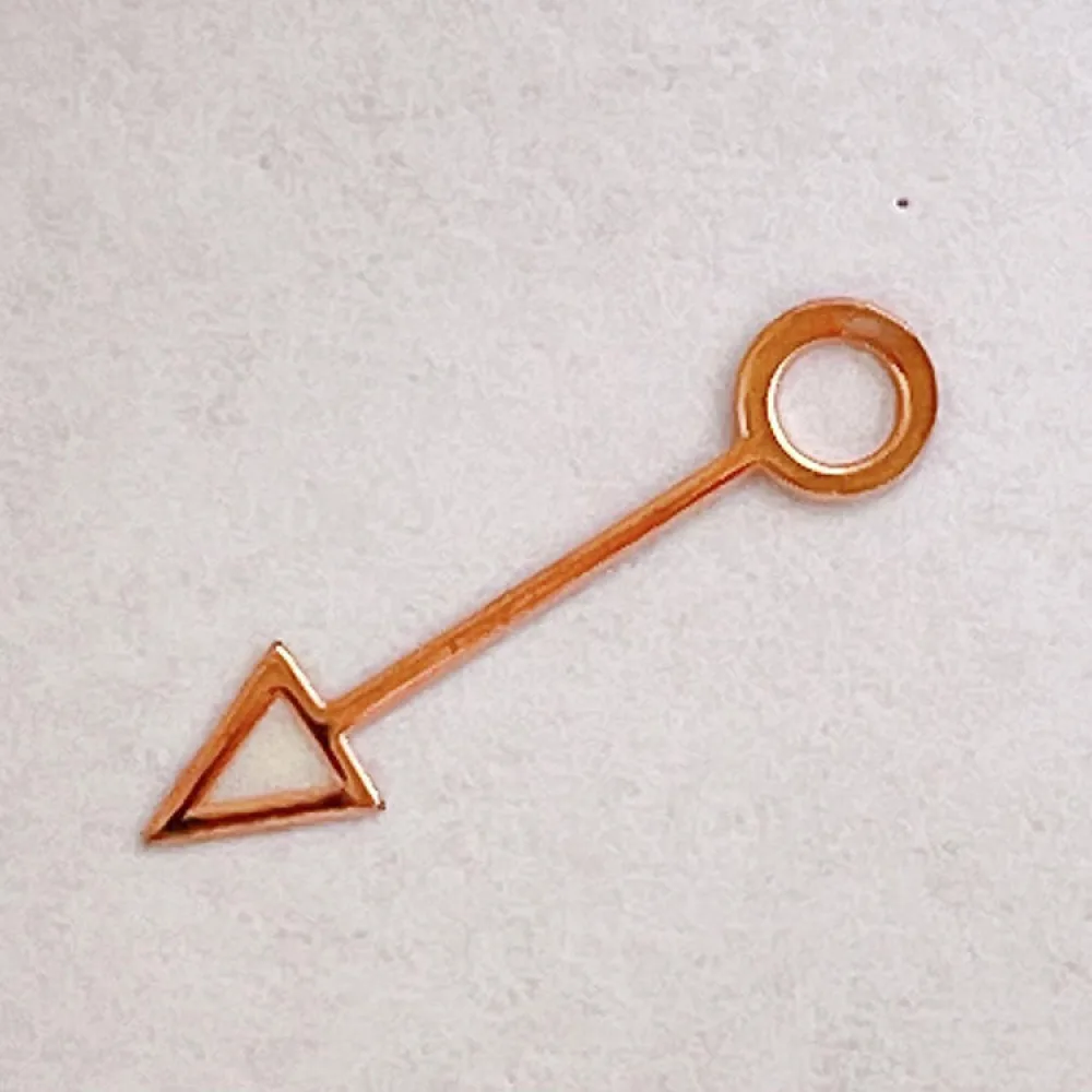 

13mm Pointers, GMT Hands for NH34 Movement, with Blue Luminous Watch Hands NH34 Needles Watch Modification Accessories