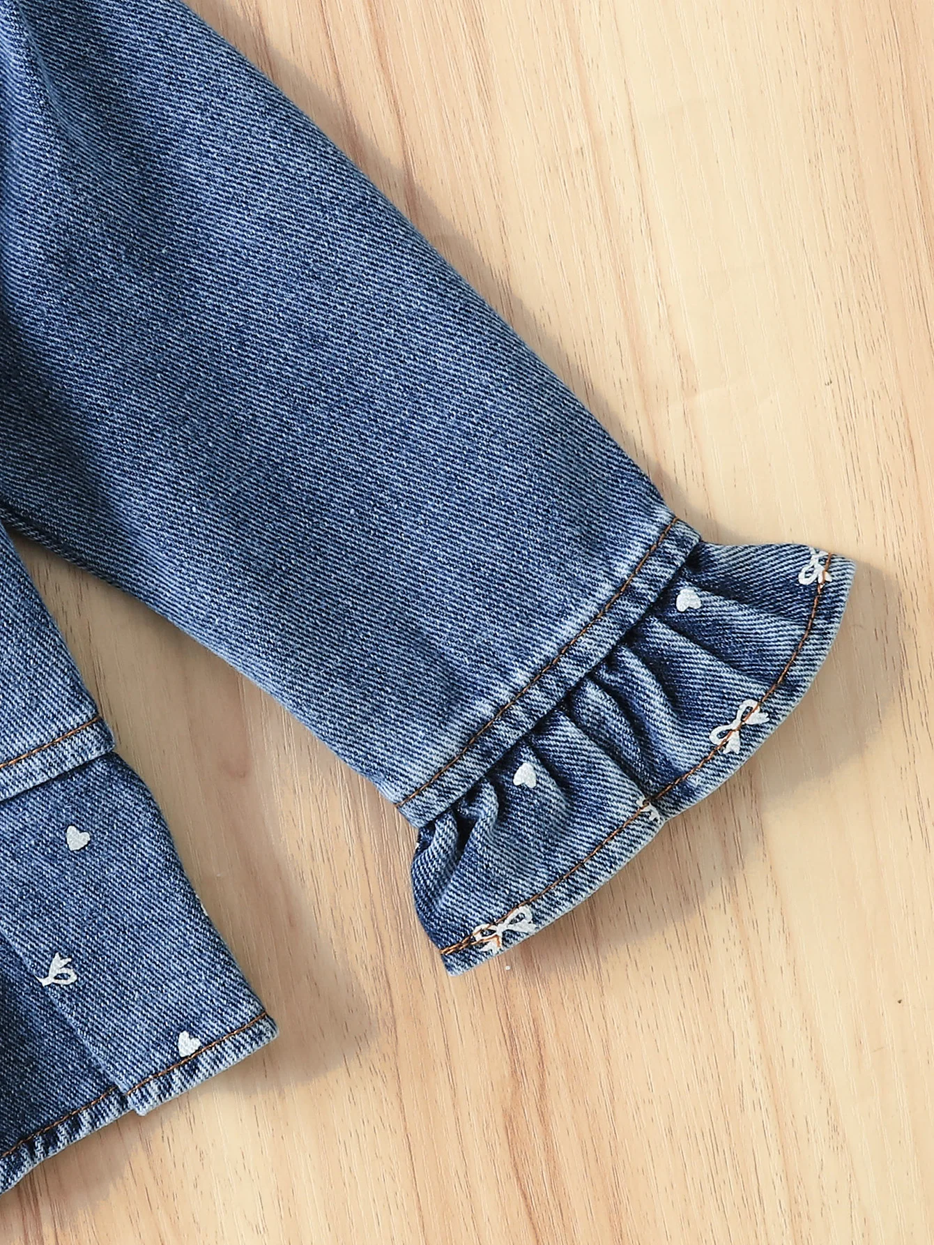 2-teiliges Denim-Set für Kleinkinder, Mädchen, Rüschen-Schleifenjacke, ausgestellte Jeans, Outfit 1-2 Jahre – Detail 4