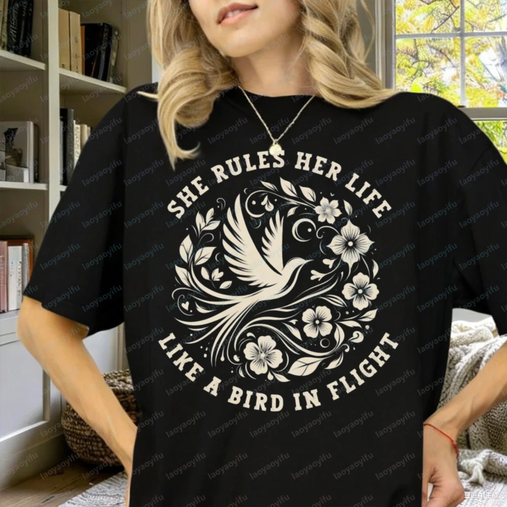 She Rules Her Life Like A Bird in Flight RHIANNON Song Lyrics Unisex T-shirt Music Quotes Shirts Bird T Shirt Women's Y2k Tops