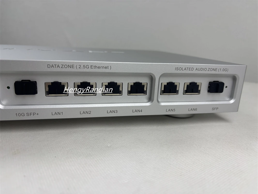 LHY AS8 Pro Audio HIFI Switch 2.5G 10G Optical Isolation OCXO Clock,10Gbps,2.5Gbps,1000Mbps.RJ45