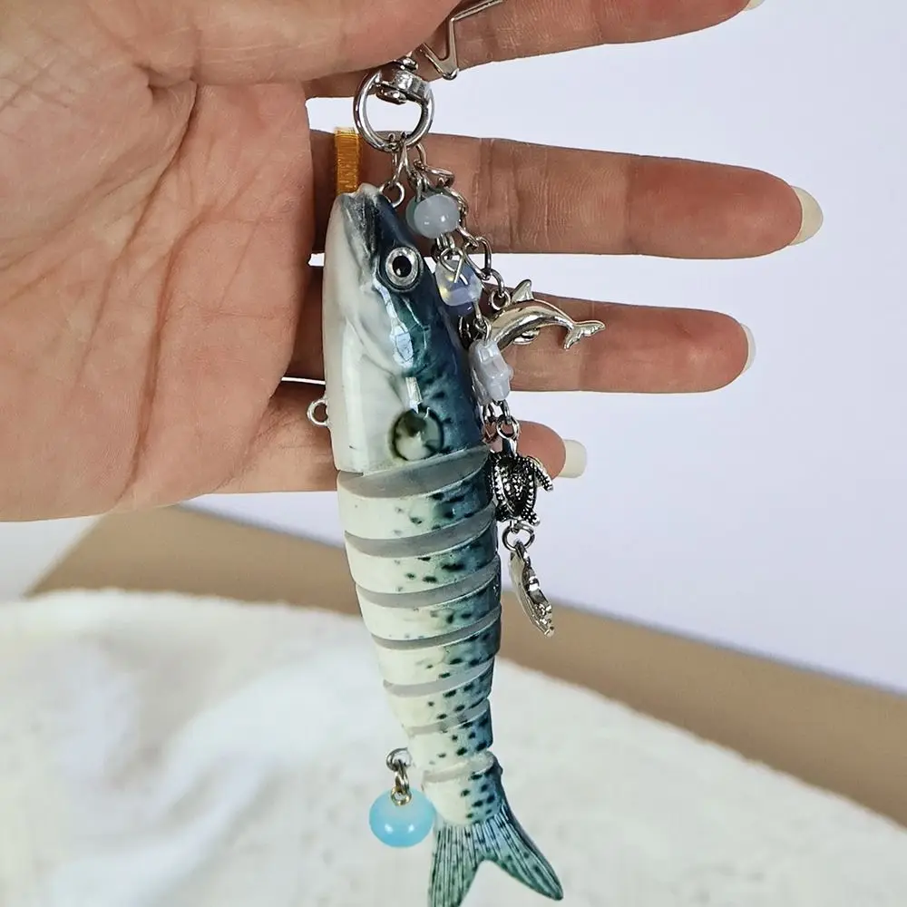 

New Plastic Fish Keychain Multi Jointed Simulation Fish Bait Keychain Backpack Pendant Gifts