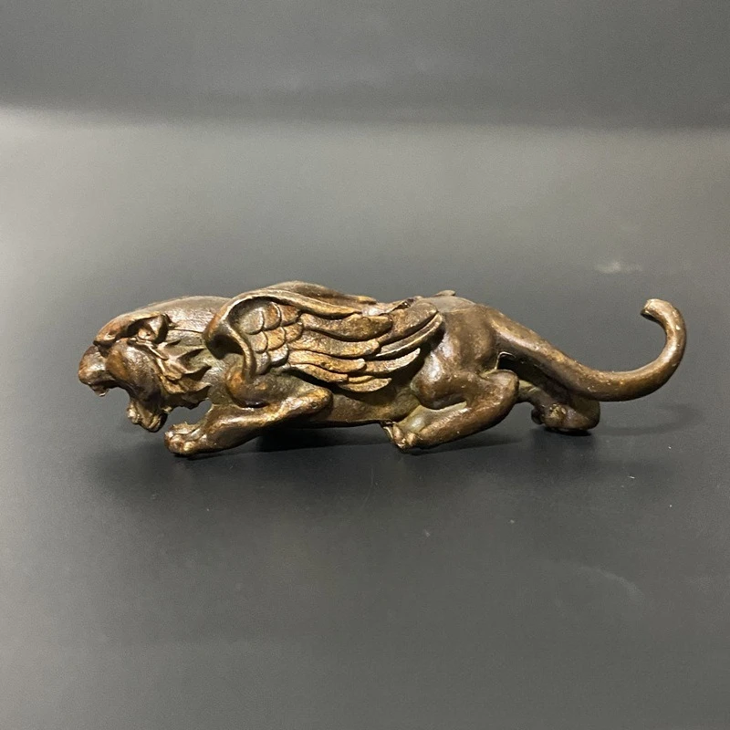 Antique Flying Tiger Zodiac Tiger Ornament Is Even More Powerful, Study Paperweight Pen Decoration Tiger Ornament