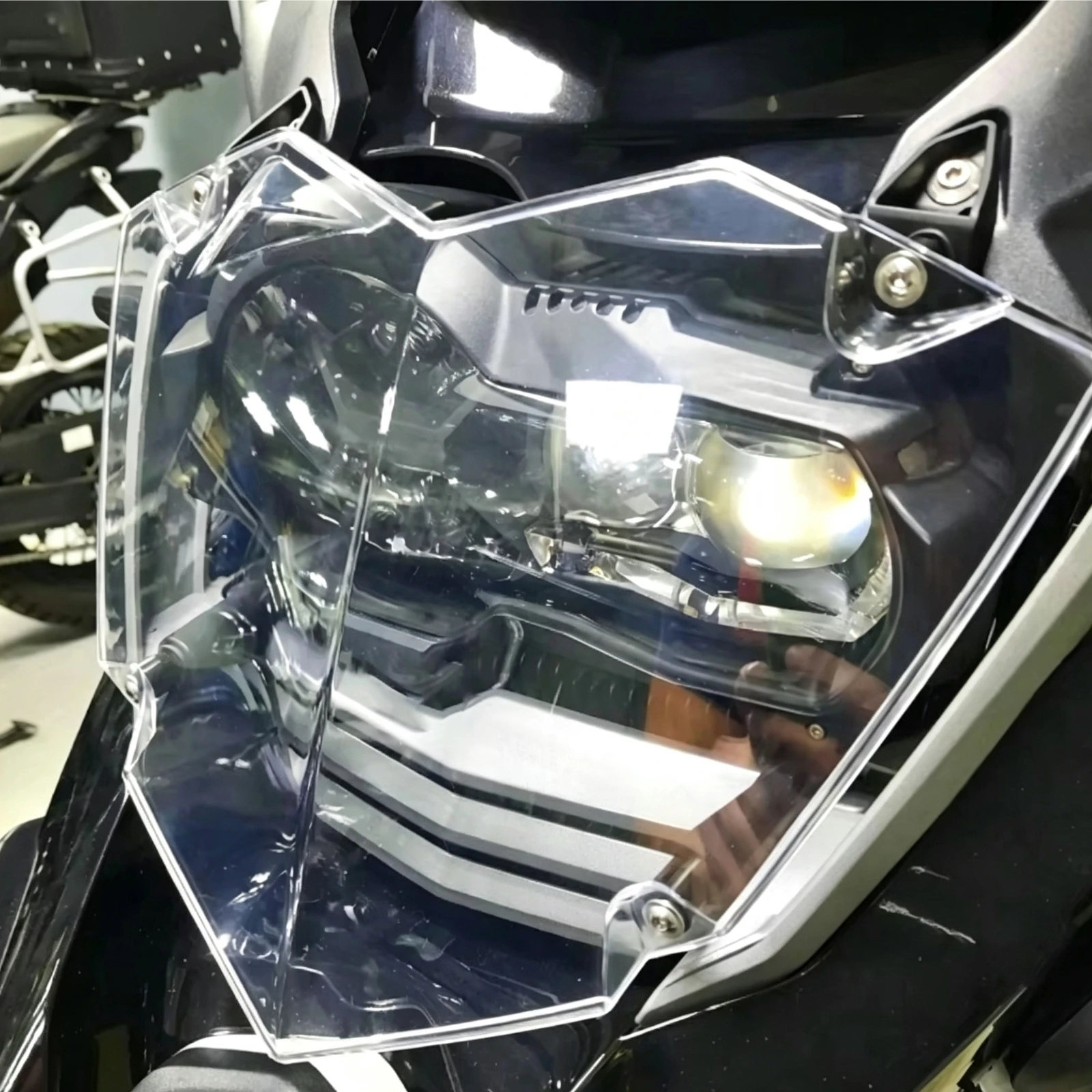 Headlight Protection Guard Transparent German Motorcycle Brand R1200GS Headlight Protector Motorcycle Accessory Easy