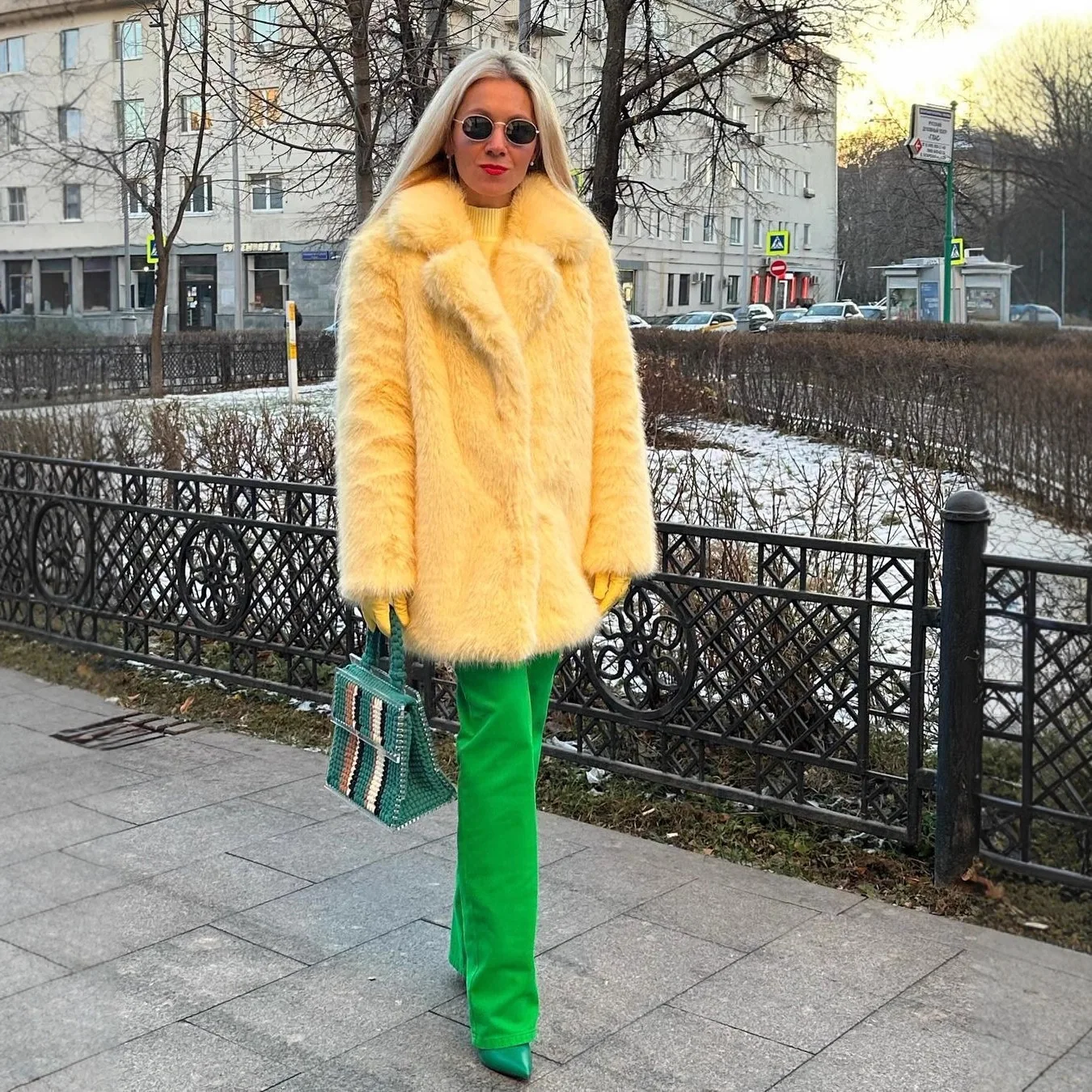 Soft Winter Women's Artificial Fur Jacket Pure Color Lapel Collat Mink Fur Overcoat For Lady Comfortable Stylish Female Fur Coat