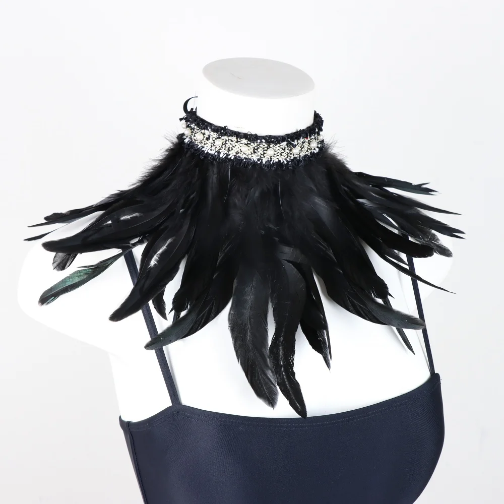 Collare di piume di pizzo vittoriano Collana girocollo di piume gotiche Puntelli per feste cosplay