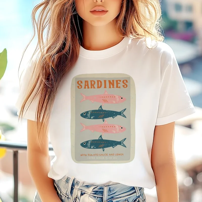 Seafood Sardine Pattern Holiday Women's Fashion Round Neck White Top T-Shirt Casual Women's Summer Style Basic Beach T-Shirt