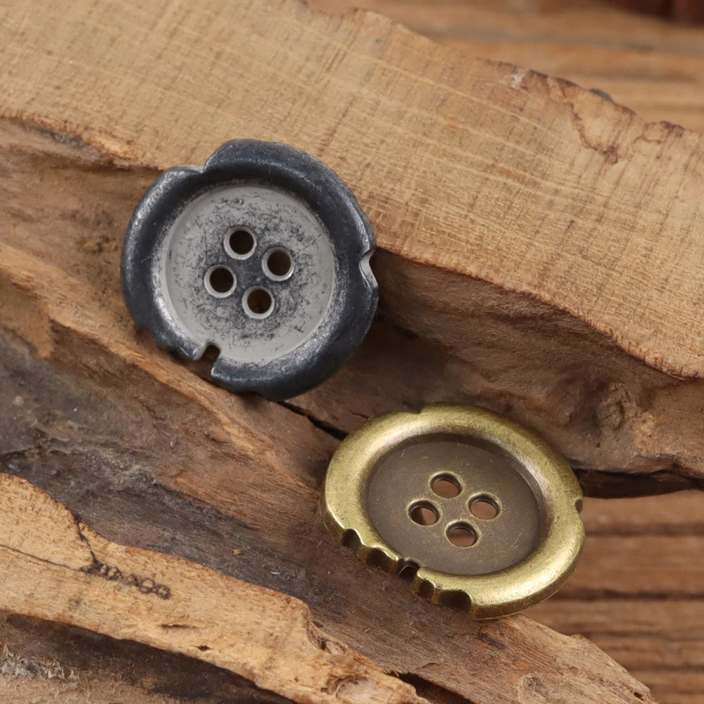 10 قطع من أزرار Wabi-Sabi البرونزية/الفضية المعدنية العتيقة، تصميم 4 فتحات (18/23 مم)، أزرار رائعة للحافة للسترة ذاتية الصنع/البدلة #4