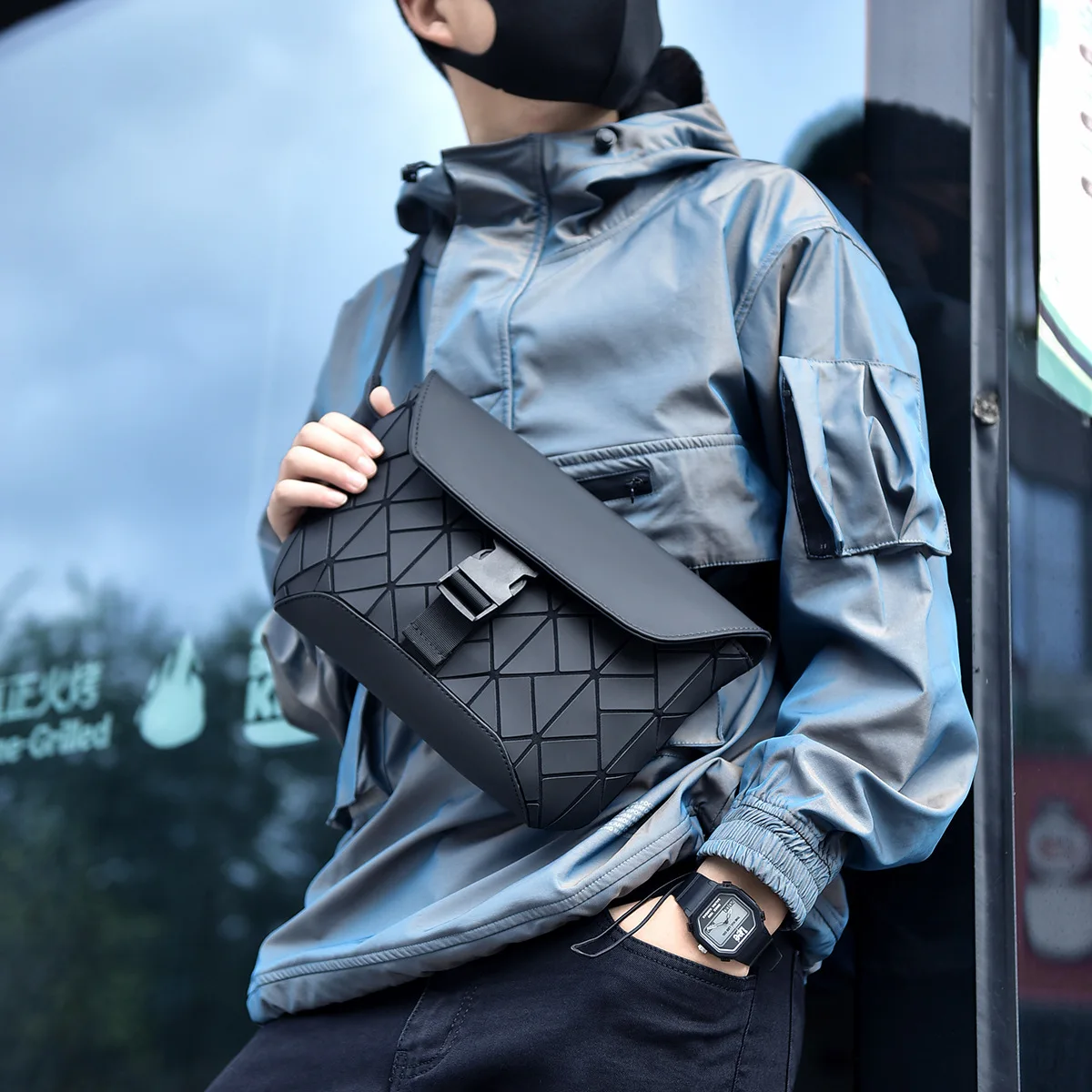 

Men's crossbody bag, single-shoulder bag, diamond-shaped large-capacity multi-functional waterproof crossbody bag