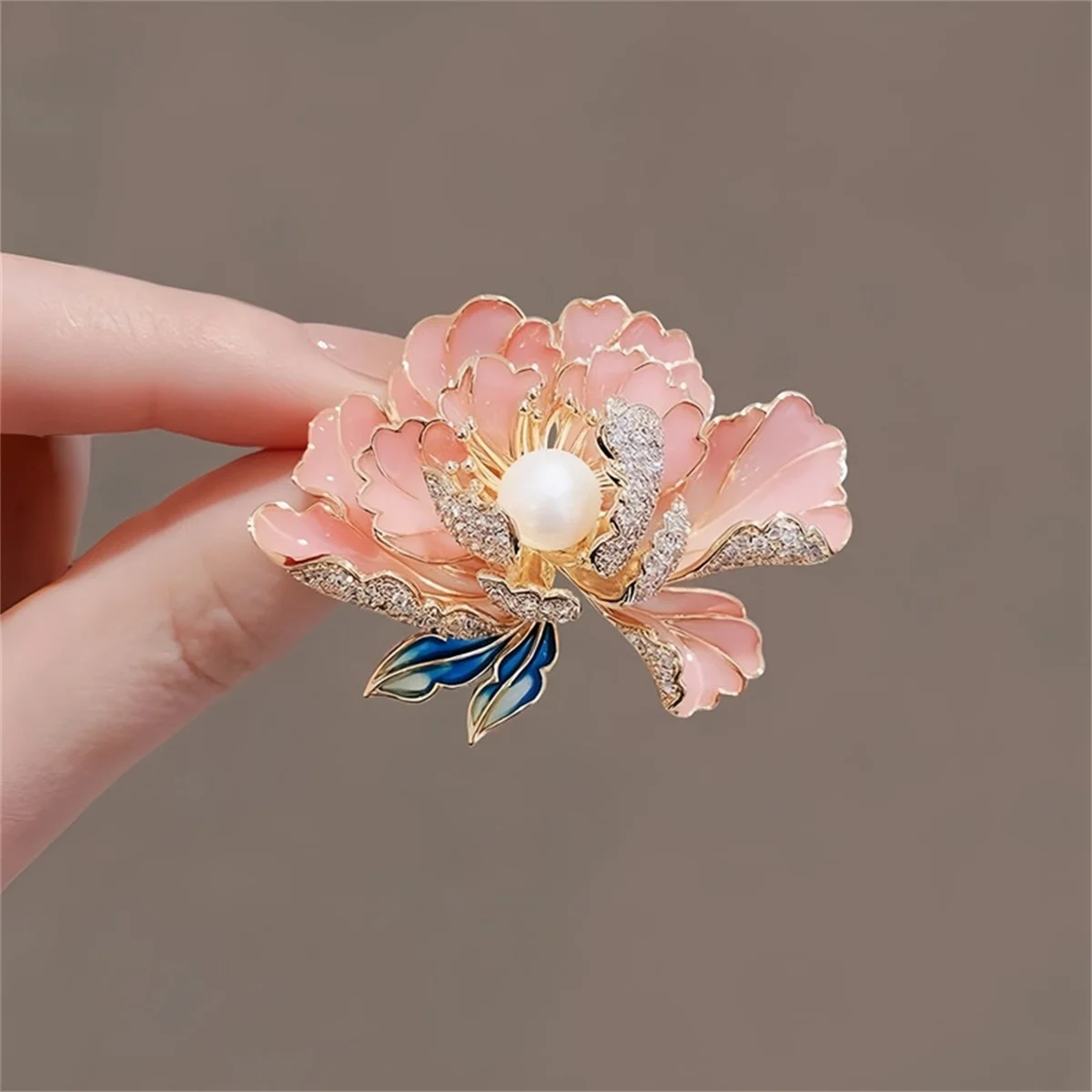 Rinhoo-Broche Flor Peônia Rosa e Azul para Mulheres, Pérola Imitação de Luxo, Pinos Floral, Emblema Esmalte da Planta, Joia Senhora Elegante