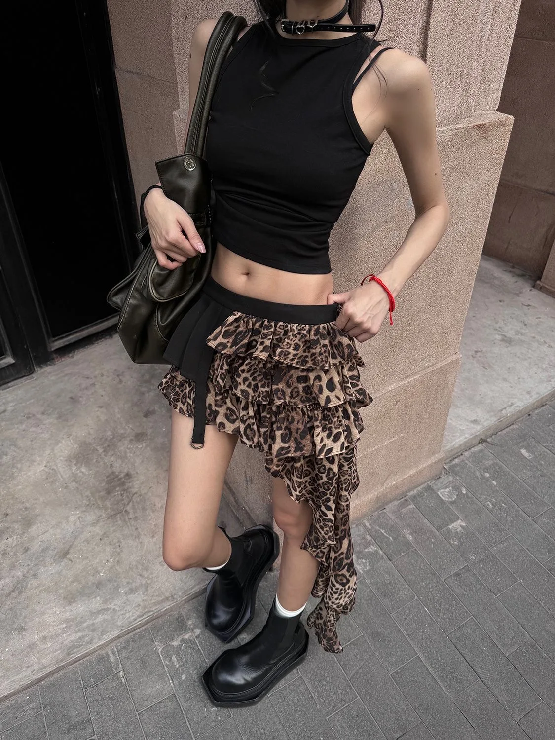 Women A-line Leopard Skirt Vintage Aesthetic Y2k Asymmetrical Skirt Harajuku Streetwear Emo Mini Skirt 2000s Clothes Summer 2024