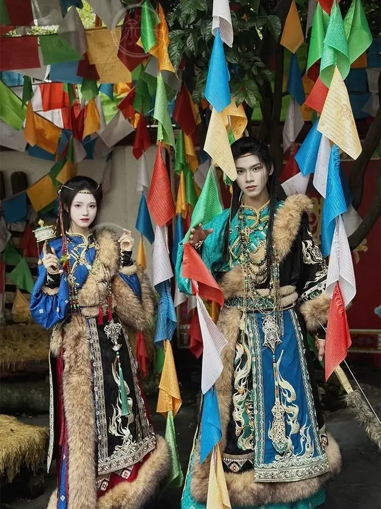 Ensemble trois pièces de broderie de style ethnique, robe tibétaine, photographie de tourisme, automne et hiver