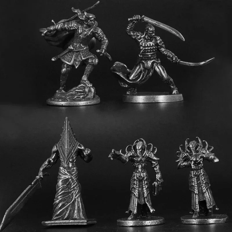 Greatsword Wielder Egyptian Soldier Action Figures Model Boy Gifts Cupronickel Board Game Piece Miniature Ornament Accessories