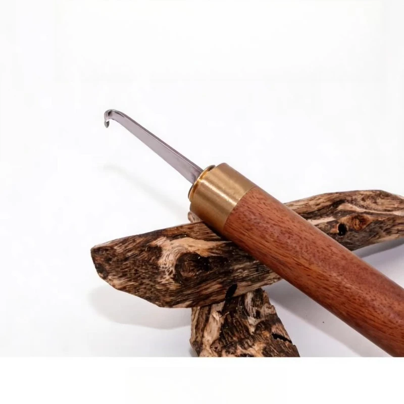 Agarwood Shredding Hook Knife Crafted From High‑grade Steel for Exceptional Strength Stability A Robust Durable Carving Tool