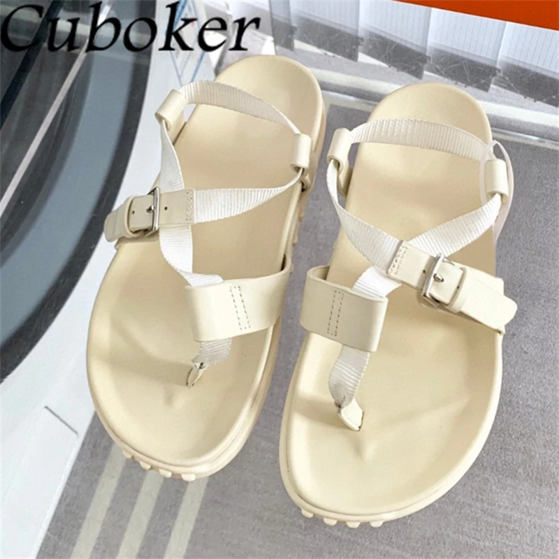 

2024 Summer New Flip Flops Flat Sandals Women Designer Fashion Split Toe Rome Sandals Ladies Outdoor Casual Beach Sandals Mujer