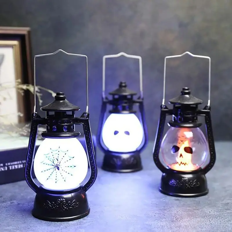 La decorazione di Halloween ha condotto la lanterna d'annata, le luci notturne di campeggio a pile della lanterna d'attaccatura all'aperto per la casa stregata