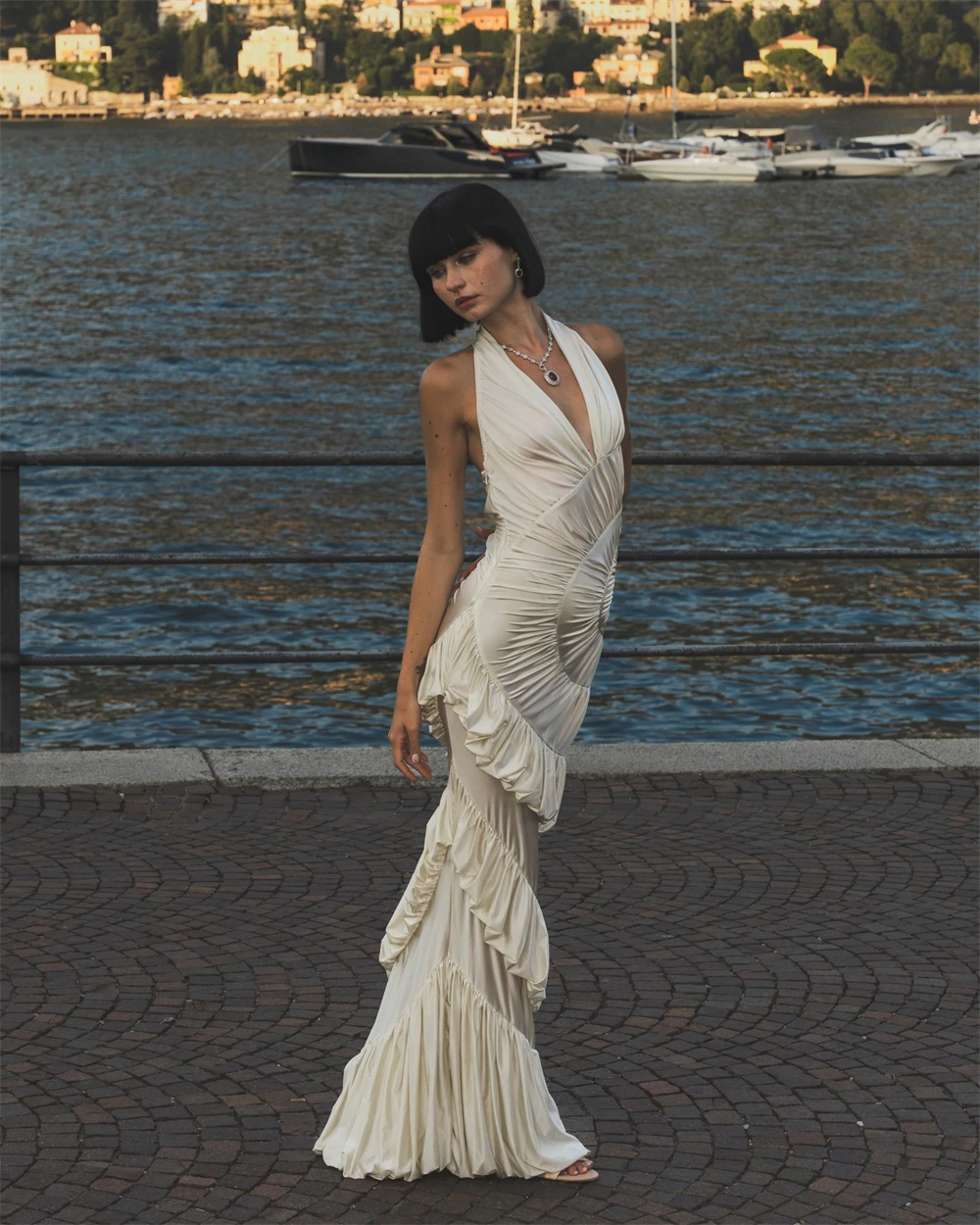 

Customized Mermaid Formal Satin Evening Dresses Modern Halter Sleeveless Prom Dress High Quality Bespoke Occasion Gowns