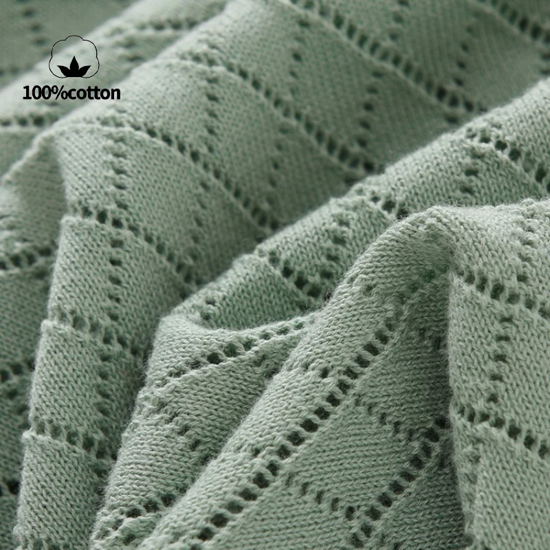 メンズコットンリッチ中空ニットTシャツ：通気性と吸汗性に優れたOネックデザイン ​ レーザー切断技術