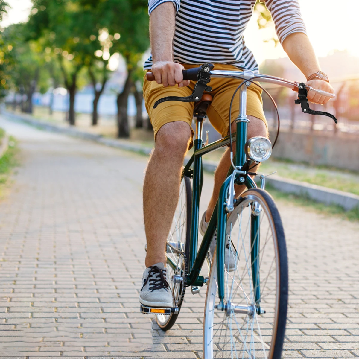 2Pcs Aluminum Alloy Bike Brake Lever Bike Brake Handle Replacement Part Easy Operate Repair Black