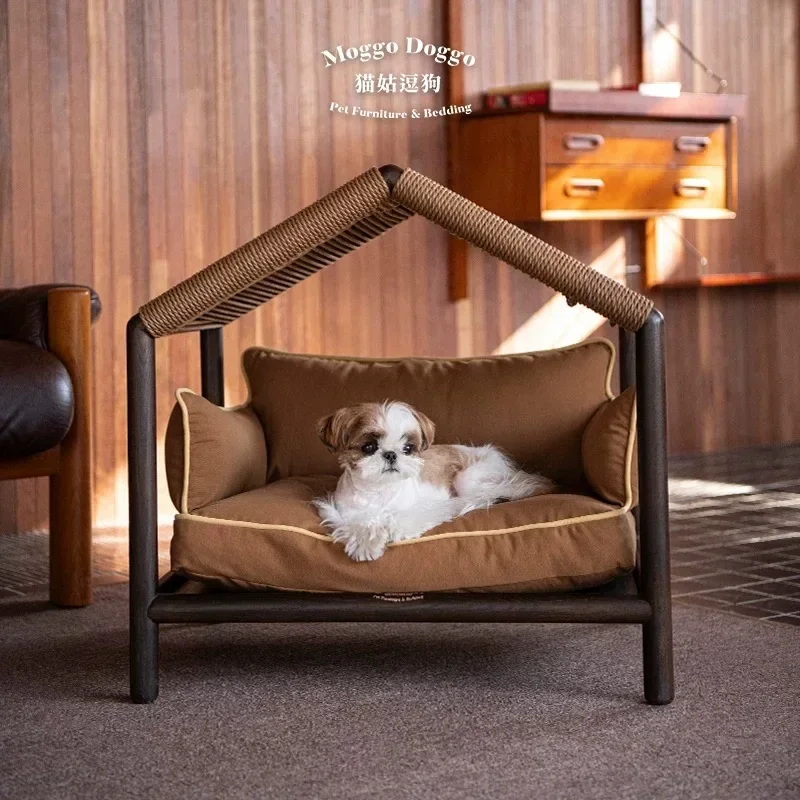 Solid wood cat kennel, all-season high-footed cat house, large cat bed