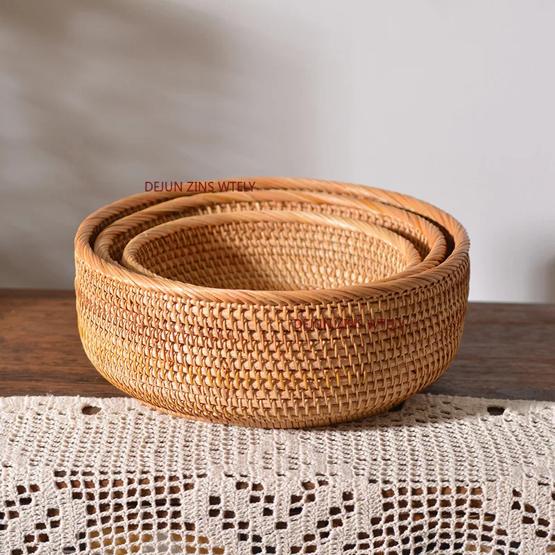 Hand-Woven Storage Basket Rattan Storage Tray Wicker Baskets Bread Fruit Food Breakfast Display Box Handicrafts Home Decoration