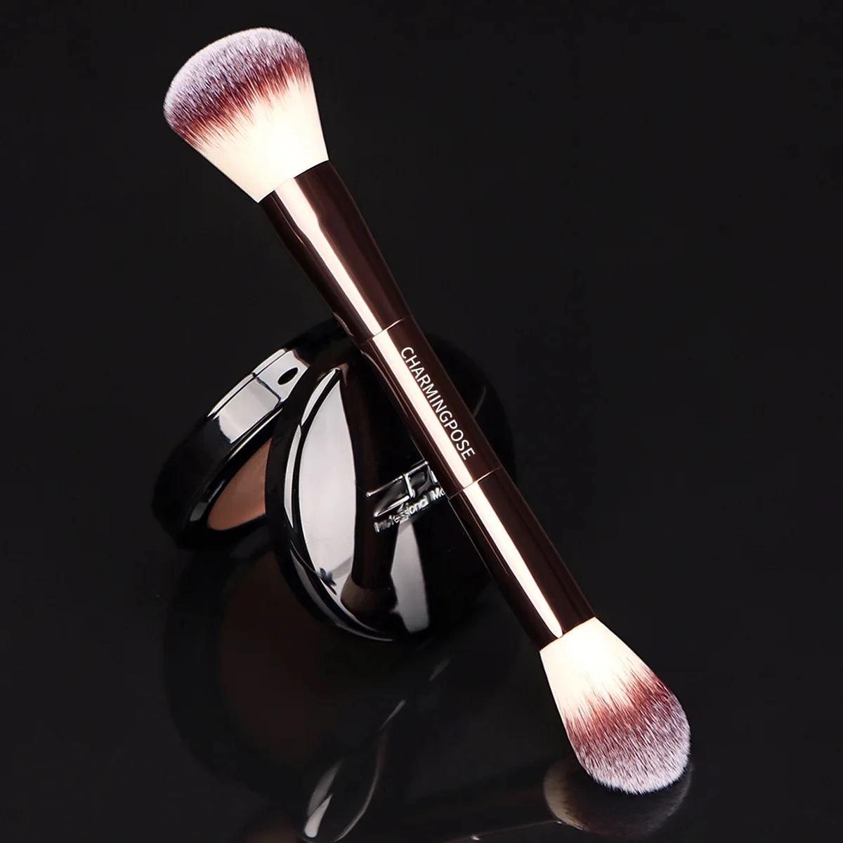 Dual-Ended Makeup Brush - 2-in-1 Foundation & Concealer Brush, Professional Double-Sided Makeup Tools for Contour, Eyeshadow, Hi