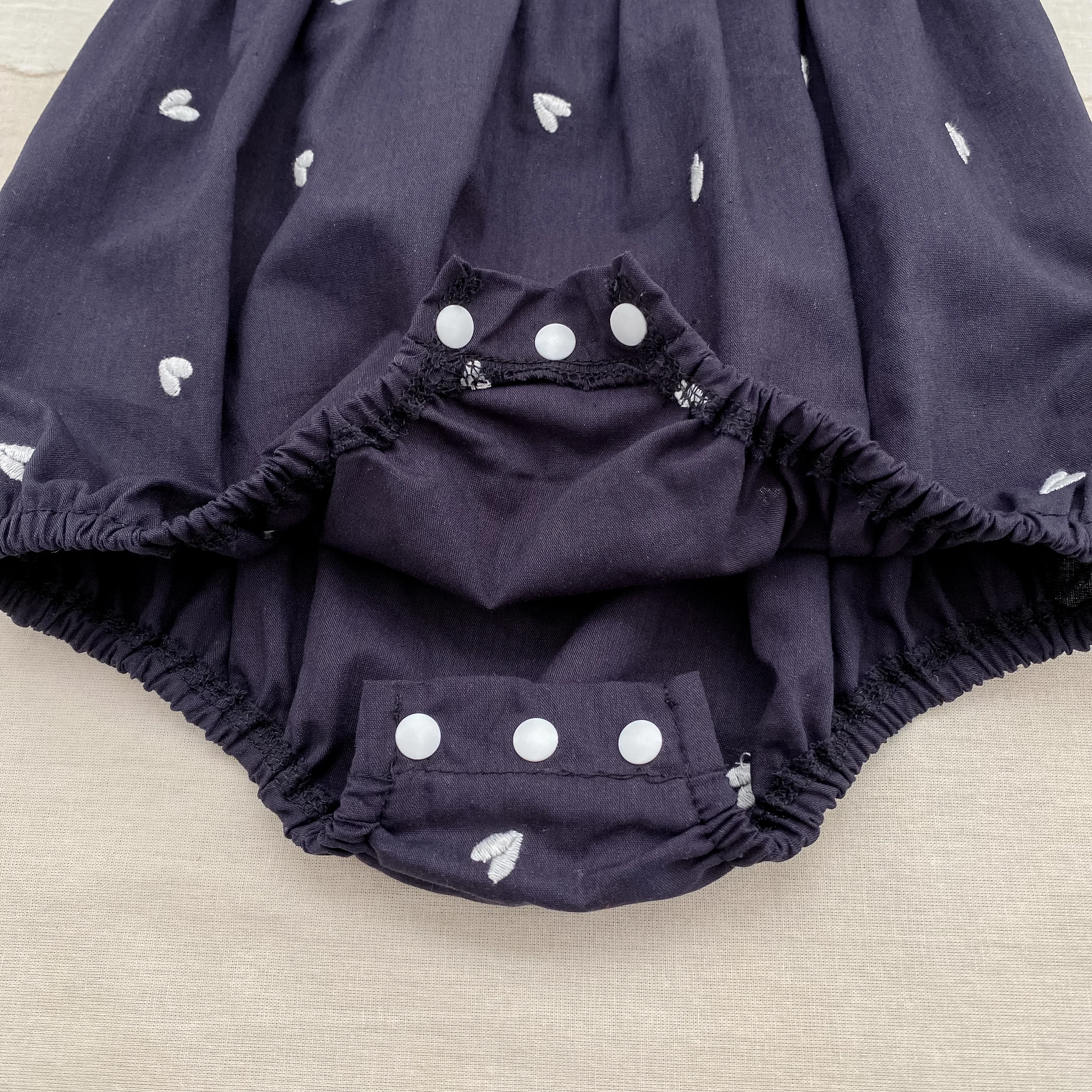 2026 Neuer Sommer Neugeborenen Baby Mädchen Strampler 0-24M Baby Mädchen Kleidung Ärmellos Baumwolle Herz-Print Baby Mädchen Einteiler – Detail 11