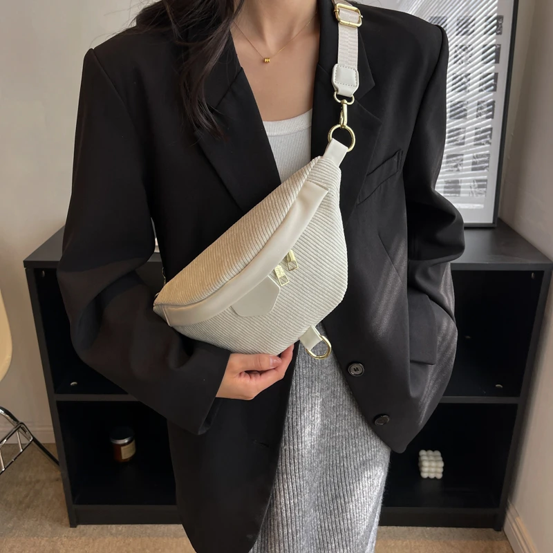 Fashion Chest Bags Large Capacity Crossbody Shoulder Bags Brand Designer Handbags For Women 2022 Chest Belt Bag Ladies Purses