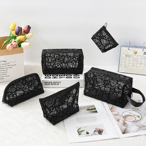 Imagen 1 del producto Bolsa de maquillaje en forma de corazón de red para mujer y niña, bolsa de almacenamiento Visual portátil multifuncional, bolsa de cosméticos Simple de gran capacidad