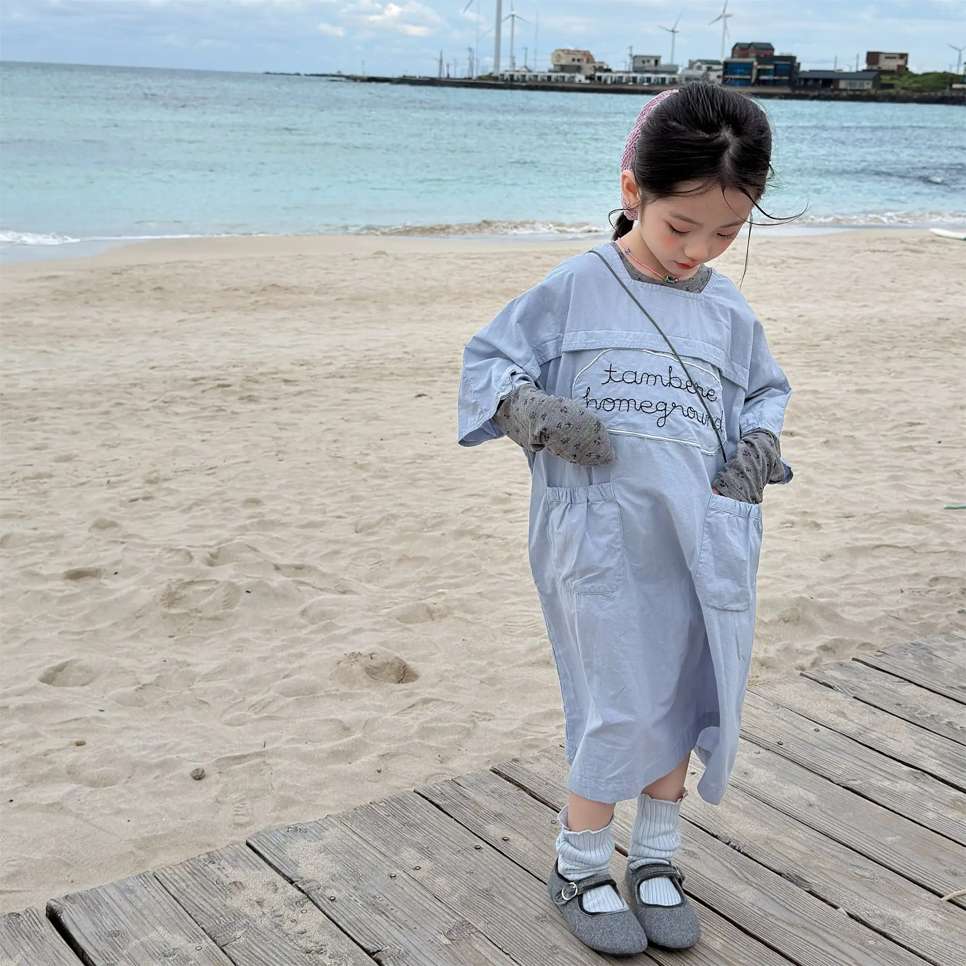 

2026 Spring New Girls Long Sleeve Casual Dress Toddler Children Letter Sticker Dress Fashion Kids Girls Vacation Clothes
