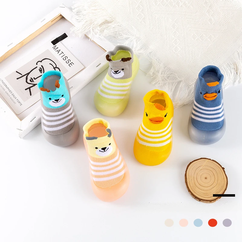 Little Yellow Duck Infant Walking Shoes Spring and Autumn Soft Sole Baby Shoes Non slip Preschool Floor Indoor Socks and Shoes