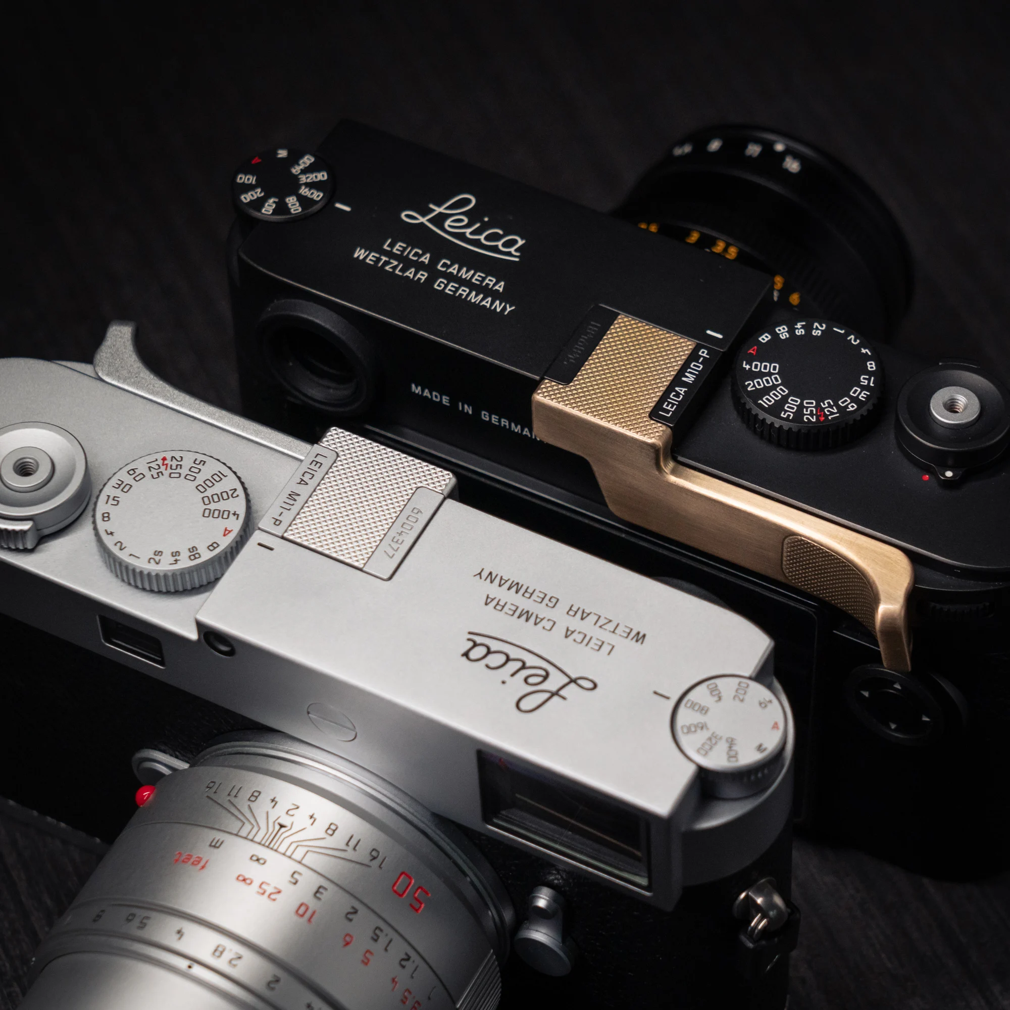 Metal Hot Shoe Thumb-Up Hotshoe Thumb Up Grip for Leica M10 M11 Camera Hand Grip Ergonomically Designed