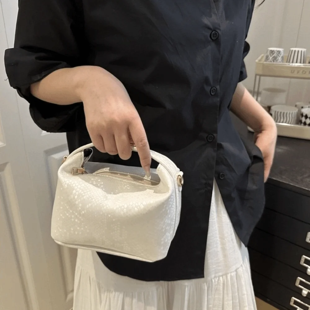 Fashion Solid Color Clutch Bags Pu Leather Women Woven Hobo Bag Small Commute Shoulder Bag Female