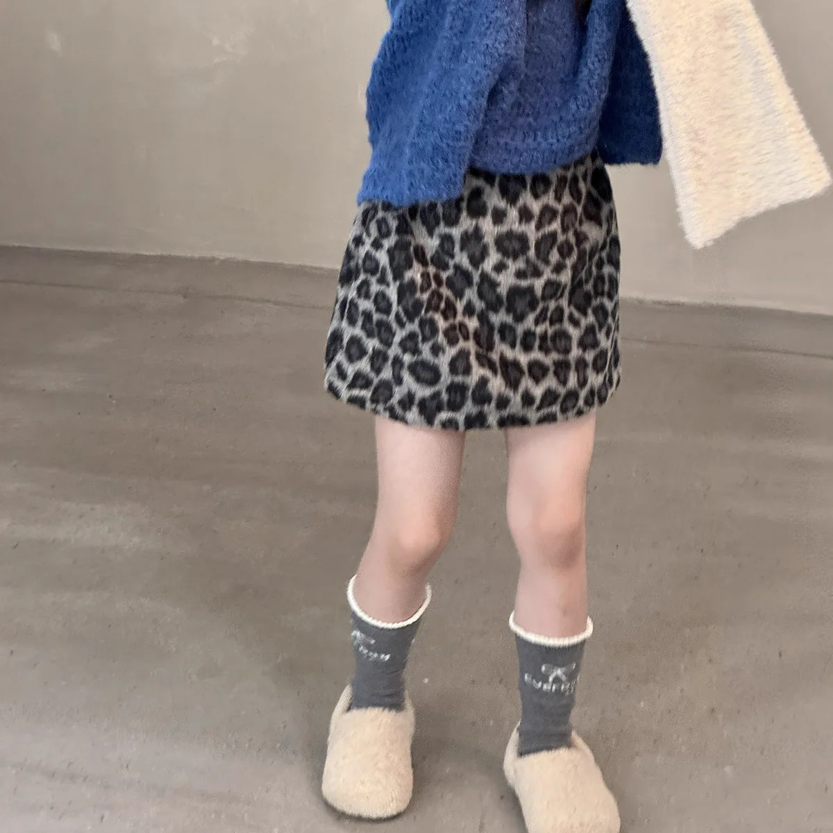 

Children Skirt Leopard Print Woolen Skirt Pant 2025 Autumn and Winter New Korean High Waist Baby Girl's A-shaped Skirt