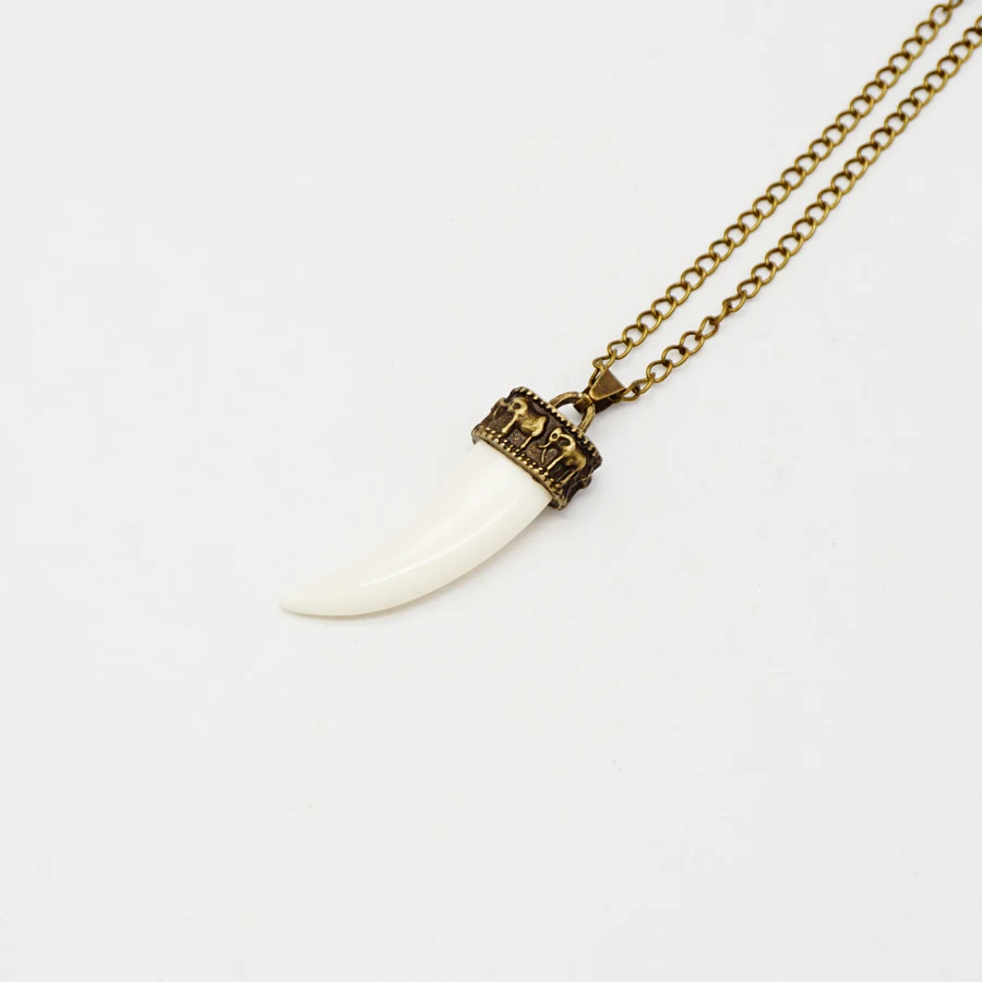 Julie Wang Resin Artificial Wolf Tooth Spike Pendant Necklace For Men Women Punk Style Jewelry Alloy Chain Amulet Charms