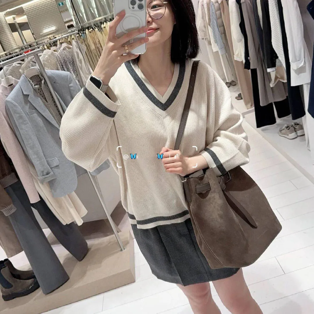 2024 New Autumn Fashion Luxury 100% Cashmere Knitted Pullover Women Preppy Style V-neck Long Sleeve Casual Loose Soft Sweater