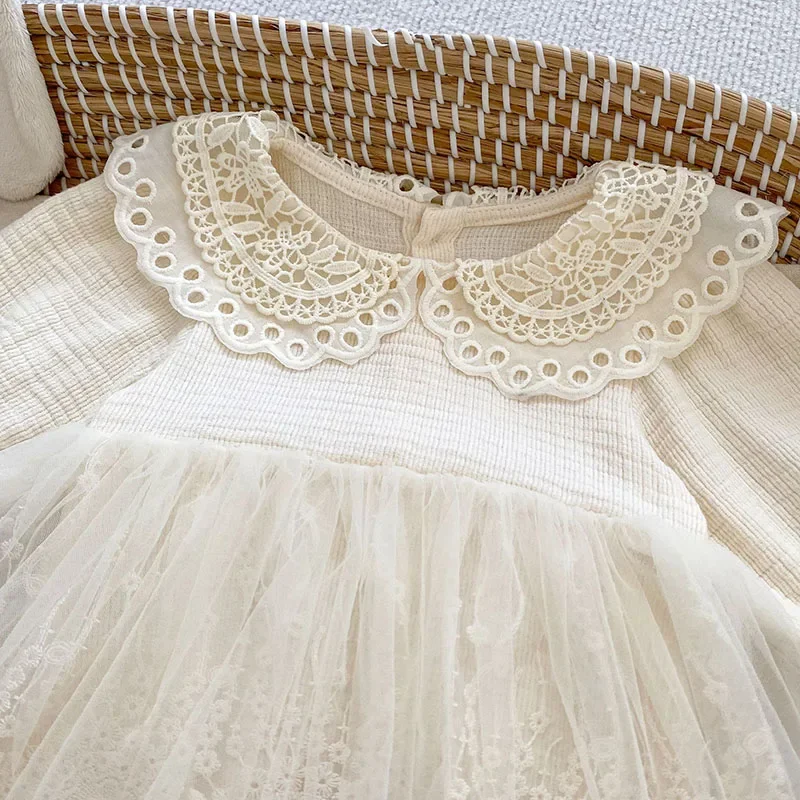 2024 New Autumn Newborn Baby Girls Bodysuits Long Sleeved Cotton Lace Splicing Infant Baby Girls Jumpsuit 0-24M Children Clothes