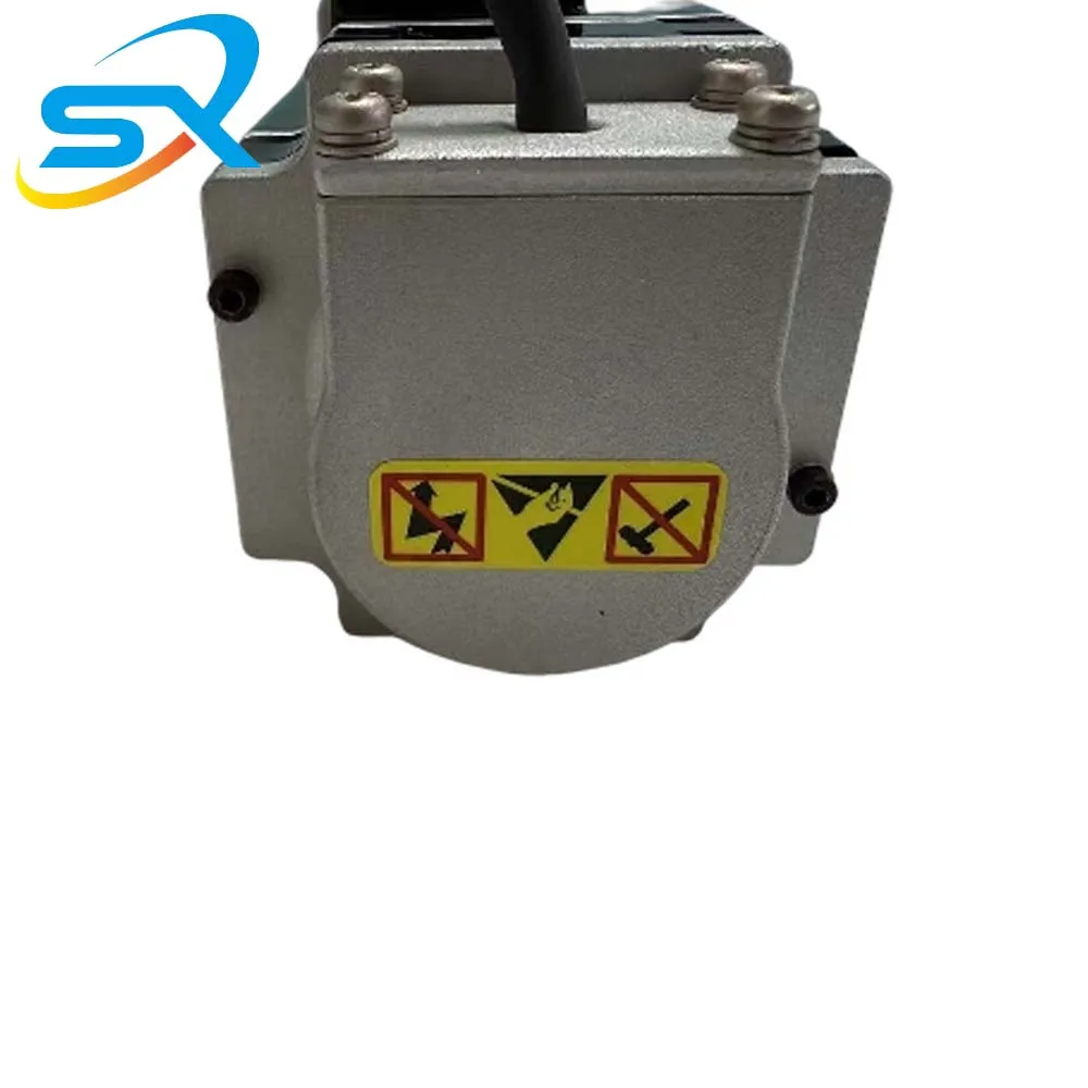 محرك سيرفو سانيو R2AA06040FXSCE 400 وات للروبوتات ضمان لمدة سنة/ثلاث أشهر