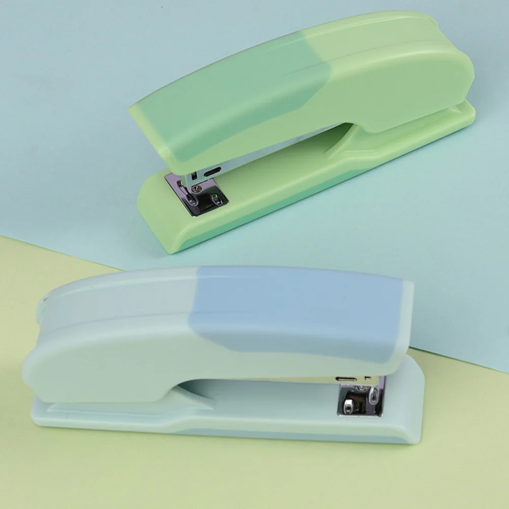 

1Pcs Streamlined Stapler Easy Carry in Pocket Pencil Box School Bag Office Supplies Binding Tool Portable Stapler