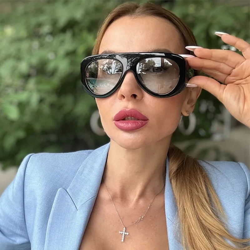 Thumbnail 2 - #6 Top 50 Trendy Fashion Sunglasses