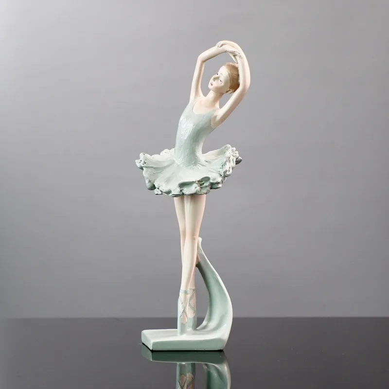 Creative and Elegant Ballet Resin Statue, Ballet Dancer Girl Decoration, Desktop Statue, Home Office, Study, Home Decoration