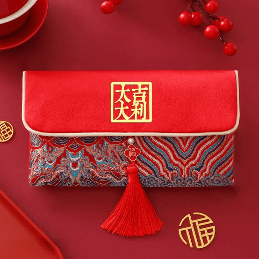 

Exquisite Blessing Words Brocade Red Envelop Best Wishes Embroidery Hongbao Tassel Lucky Red Pockets Lunar New Year